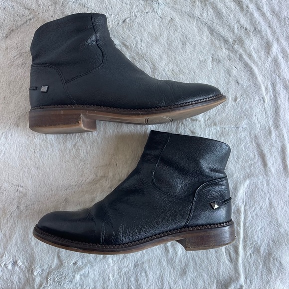Franco Sarto Gently  worn black leather booties! Women size 7.0 - Picture 8 of 12